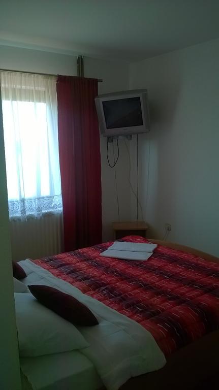 B&B Ljubicevski Raj Pozarevac Bagian luar foto
