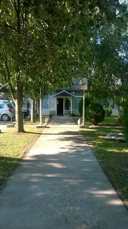 B&B Ljubicevski Raj Pozarevac Bagian luar foto